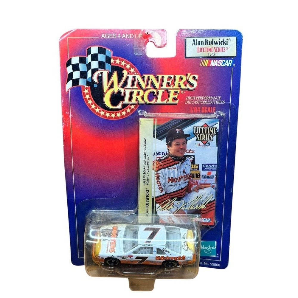 Alan Kulwicki #7 Hooters NASCAR 1:64 Diecast Car Winner's Circle‎